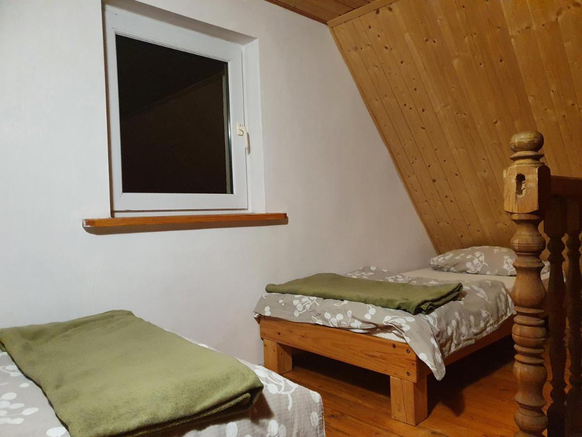 Domki U Gretka Lutowiska Dış mekan fotoğraf